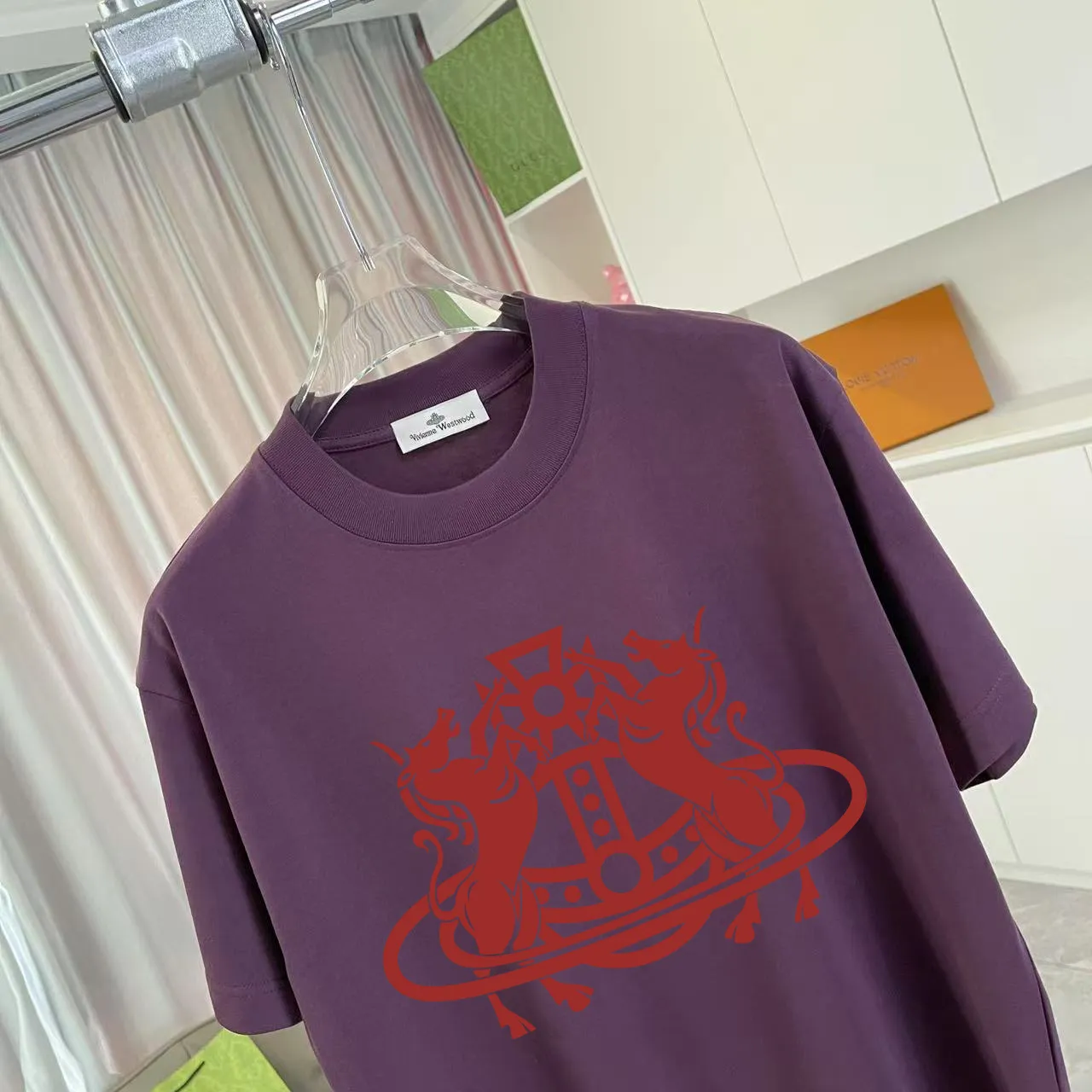*Vivienne Westwood 2026 New Arrival logo g T Same Style Size：S M L XL XXL ：Black White Green Purple